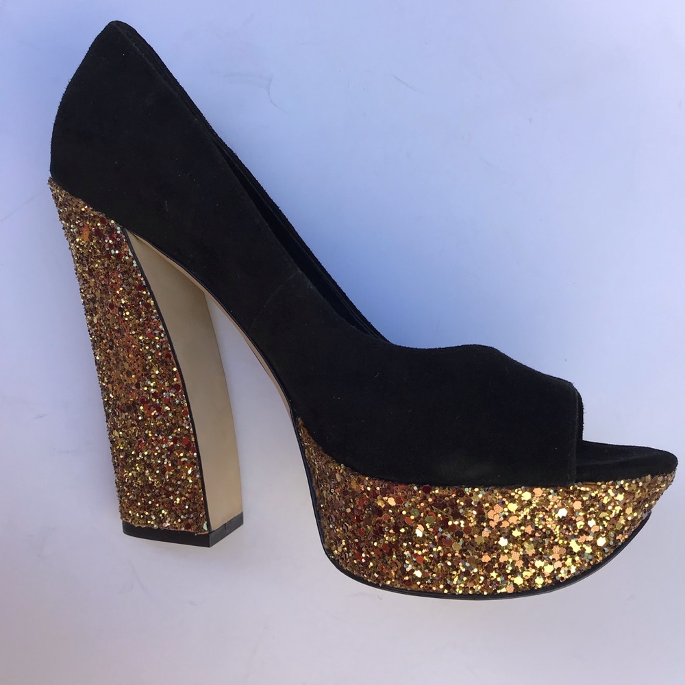 Boutique 9 Platorm Glitter Heel Size 8